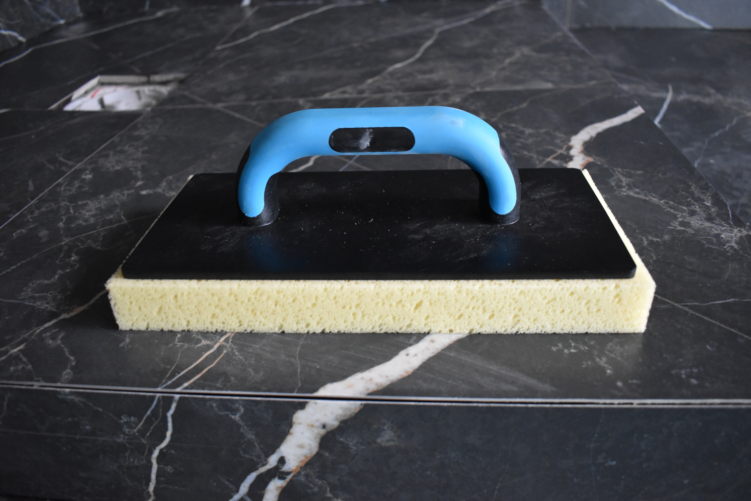 OX Pro Schoonmaakbord met spons Softgrip 280x140mm.png